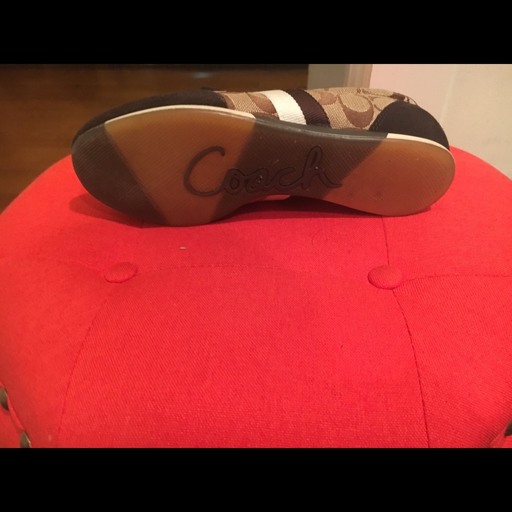 COACH SHOES - Picture 2 of 2